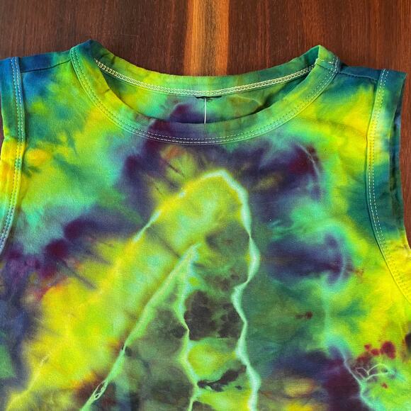 Women's Tie Dyed Tank Crop - Ice Dye Geode Handmade - Green Geode (Large) - Picture 11 of 11